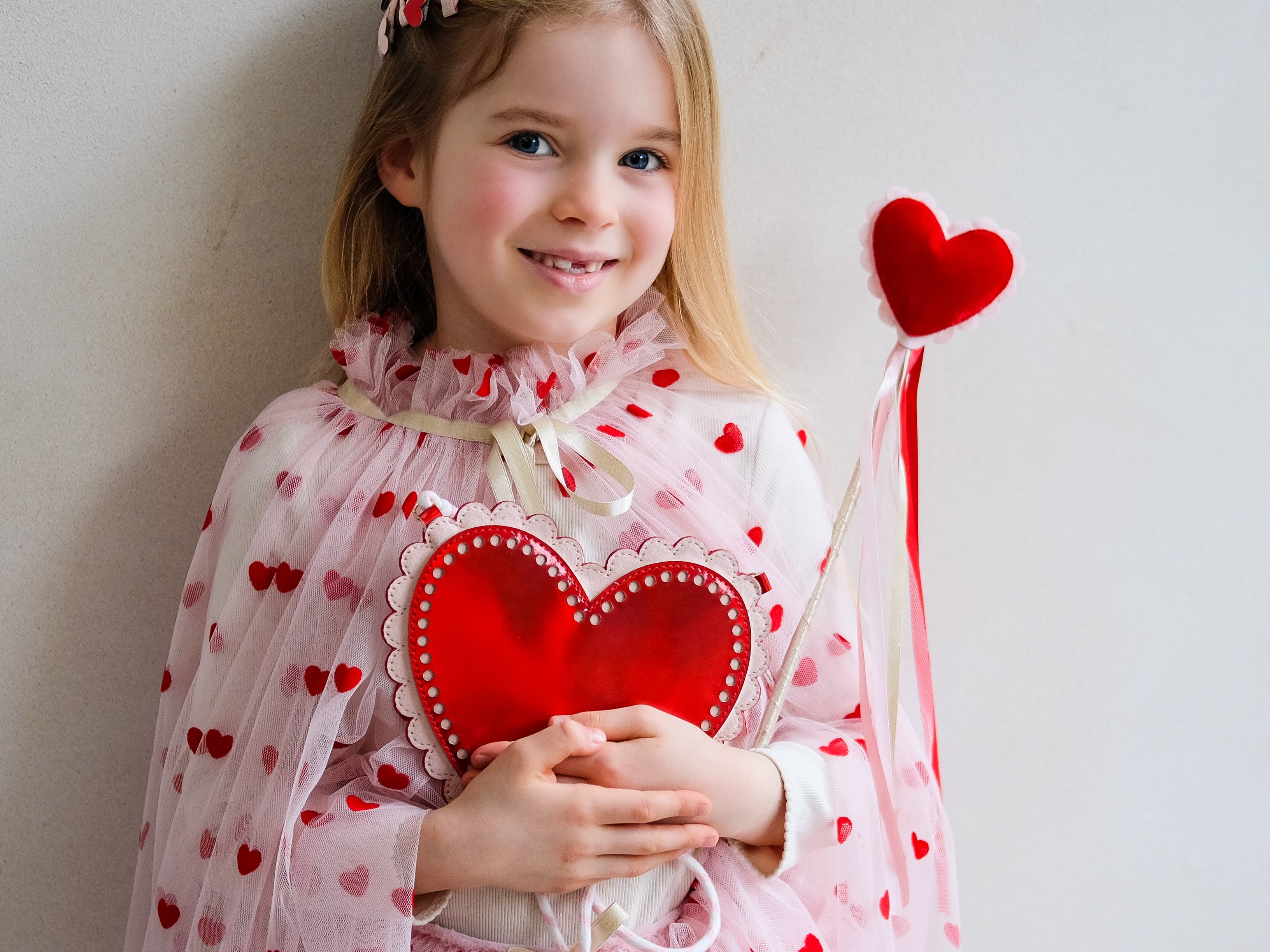 Mimi & Lula Scalloped Heart Bag