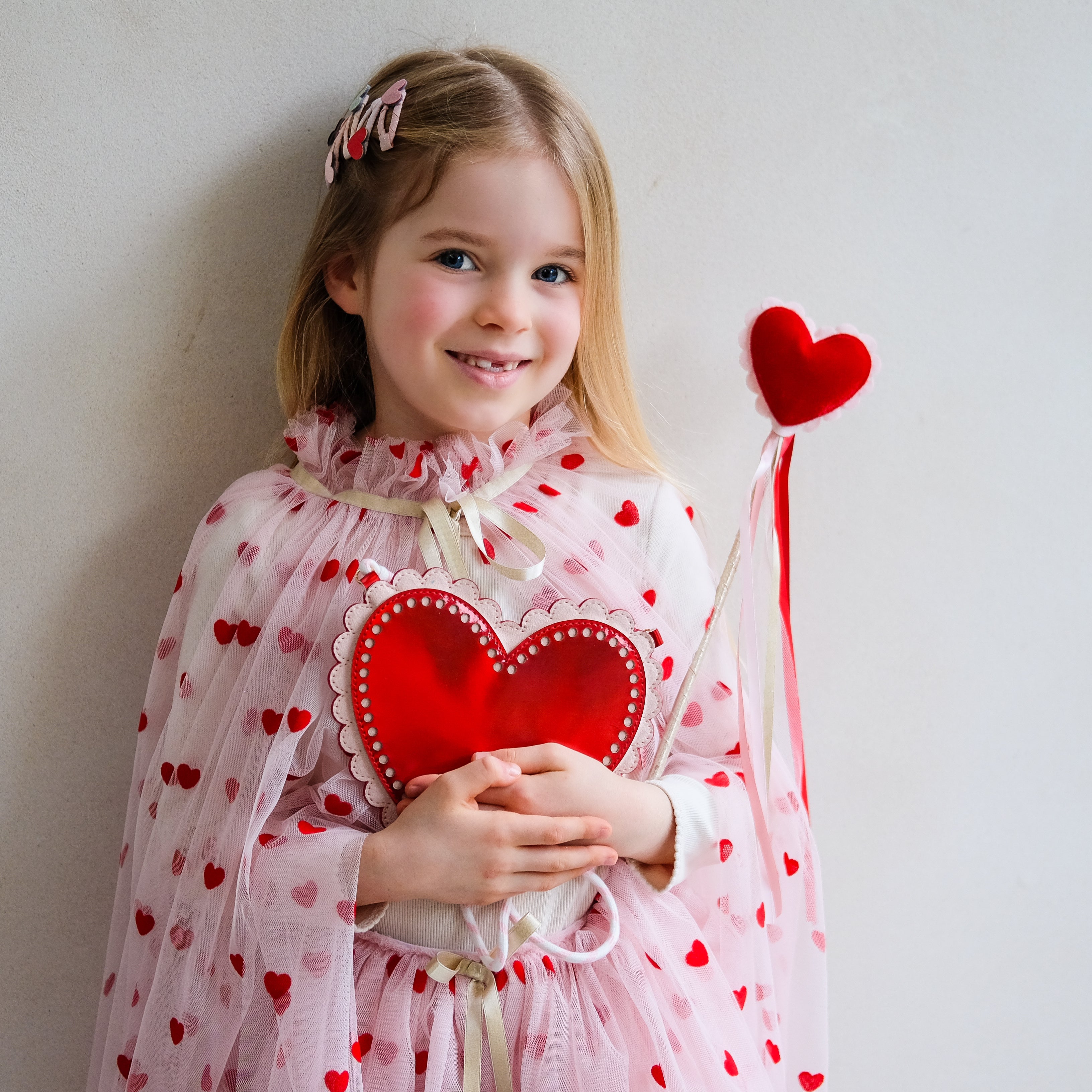 Mimi & Lula Scalloped Heart Bag