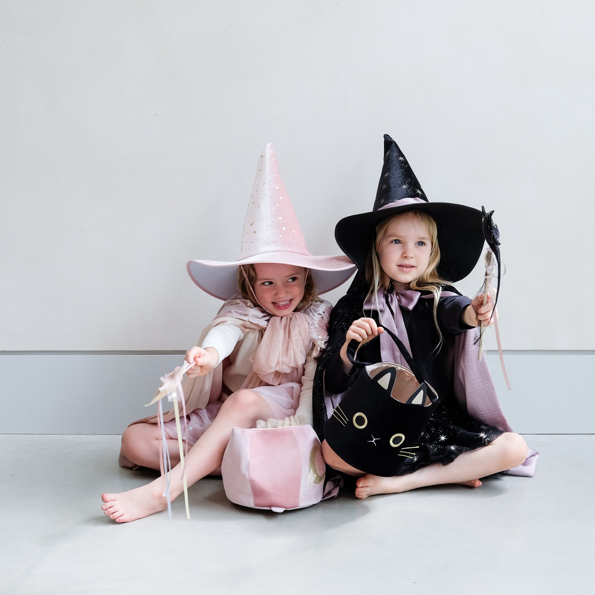 Agatha Velvet Witch Cape