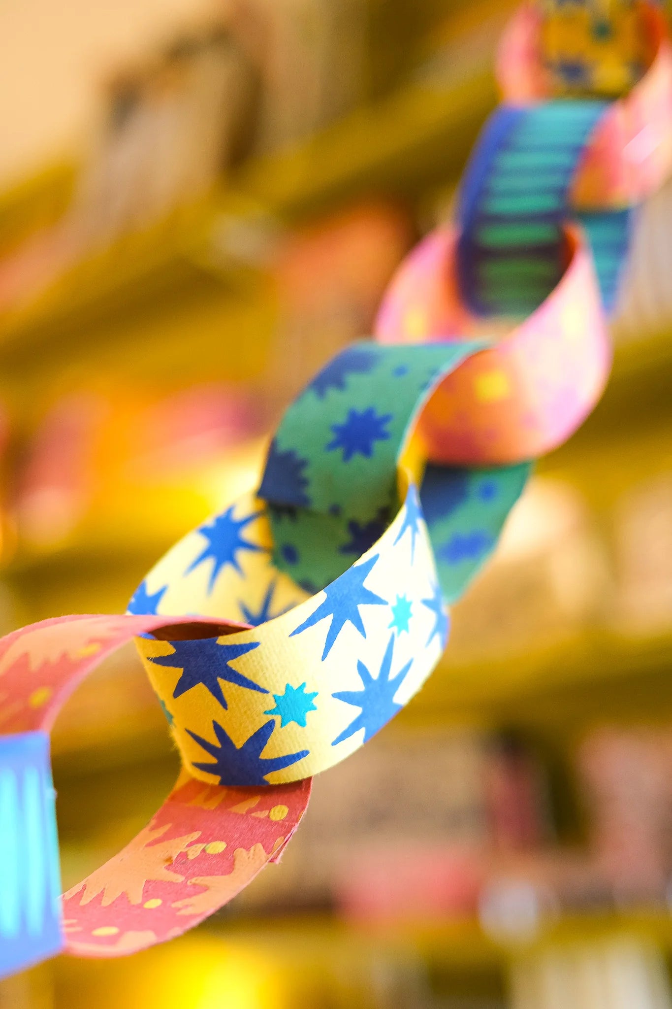 East End Press Celebration Paper Chain Kit