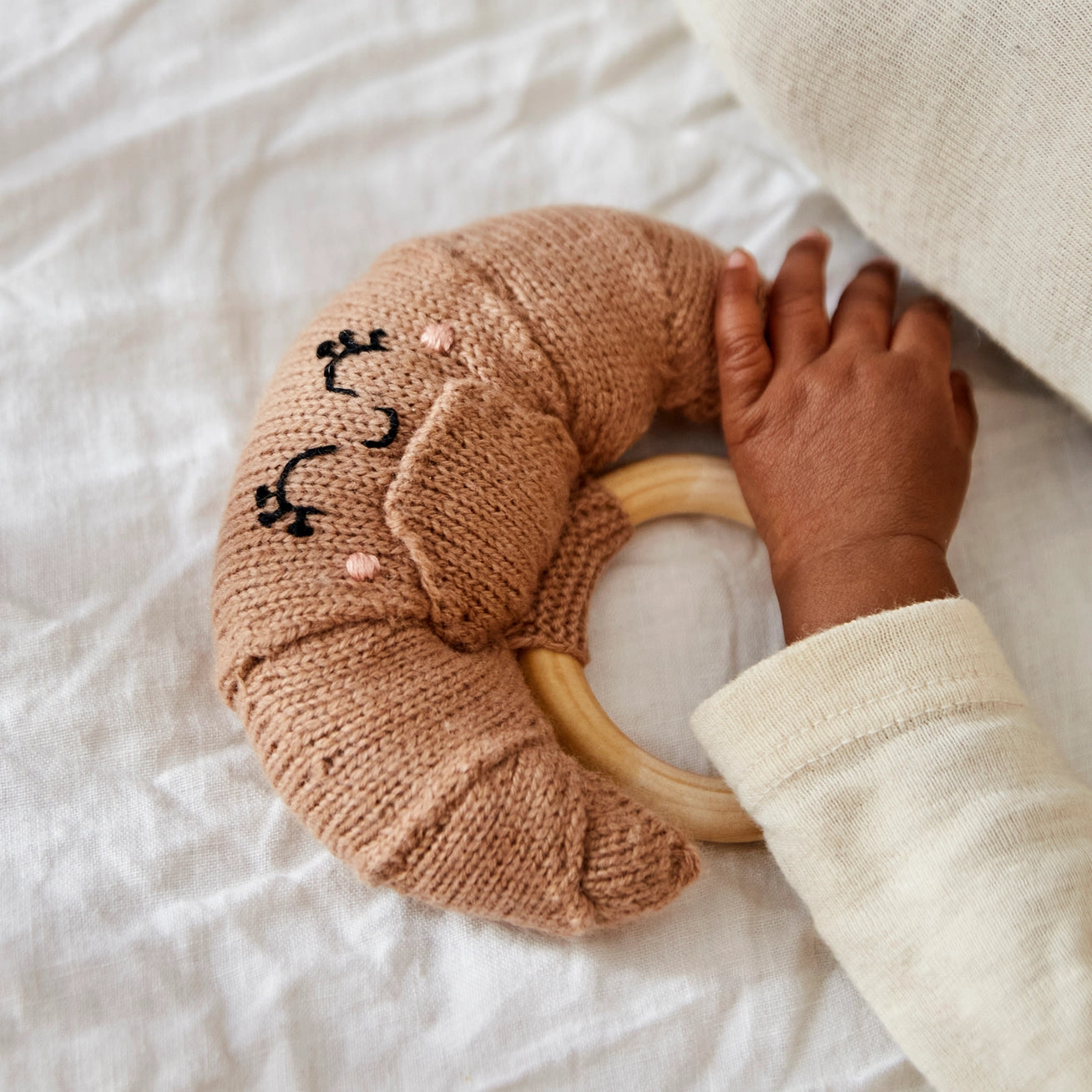 Sootie Limetree Croissant Rattle Teething Ring