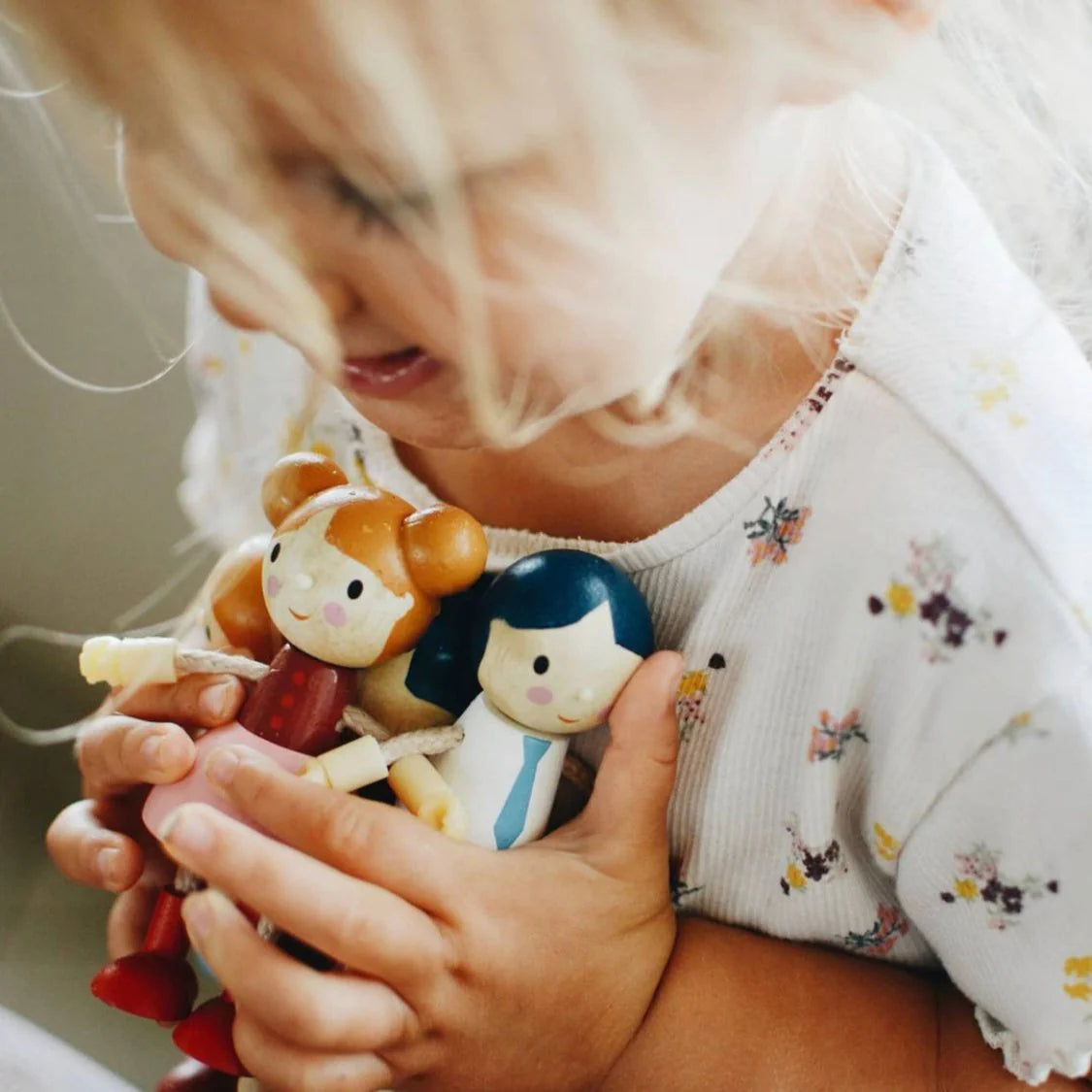 Tender Leaf Doll Family