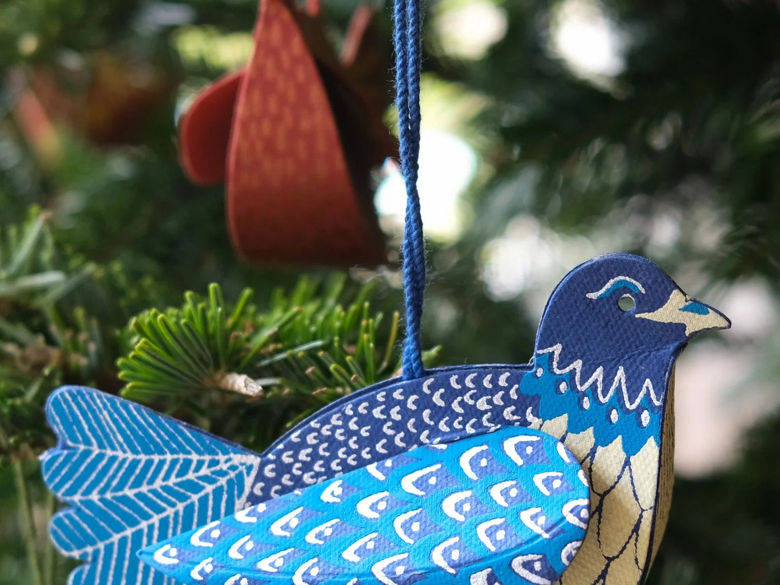 East End Press Dove Screen-Printed Board Decoration