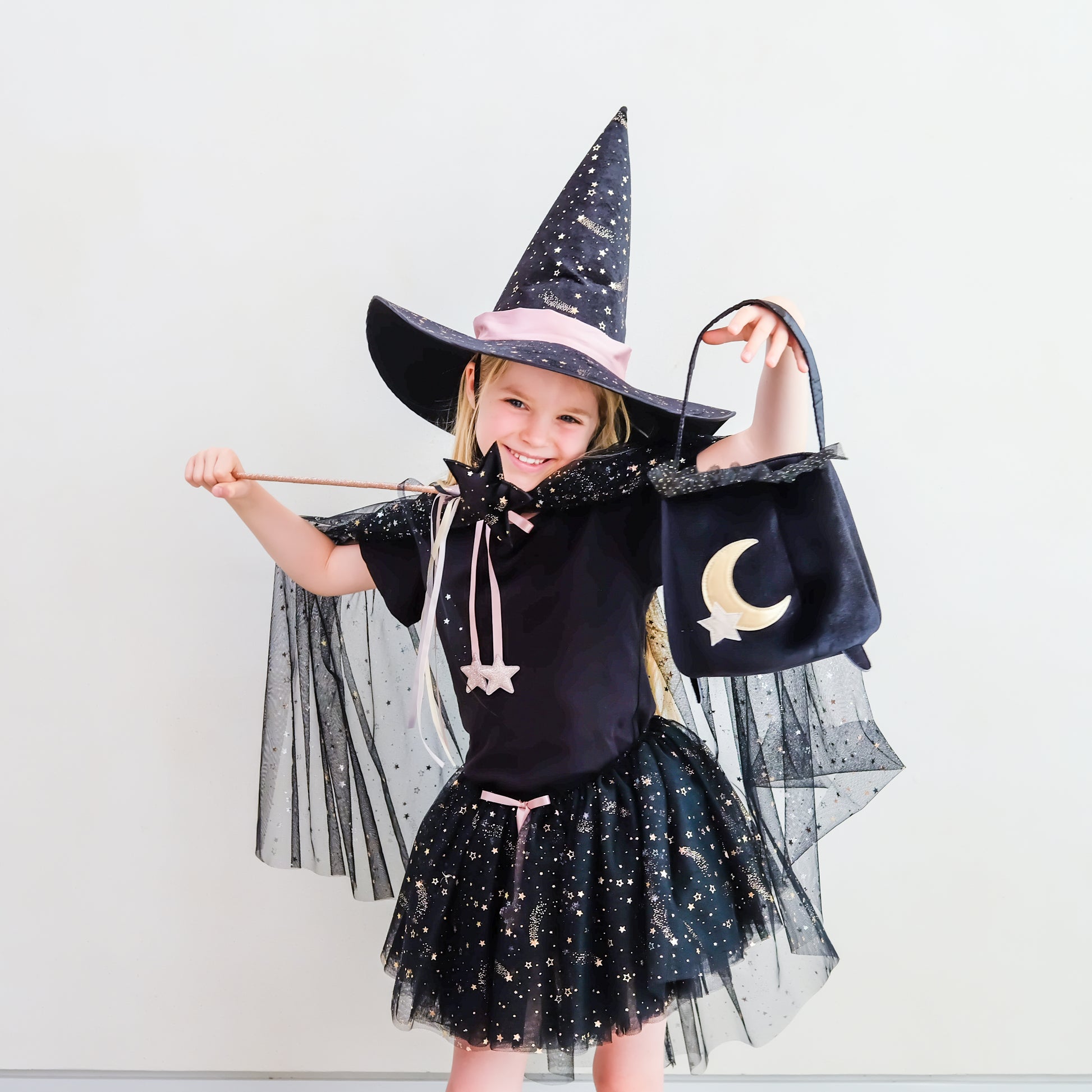 Mimi & Lula Trick or Treat Bag - Black Cauldron