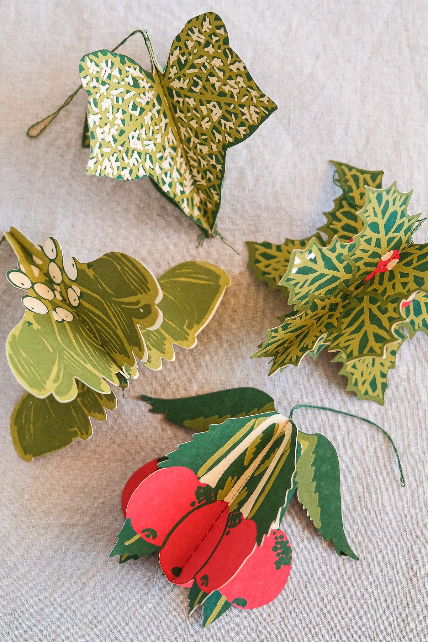 East End Press Festive Foliage Paper Ornaments
