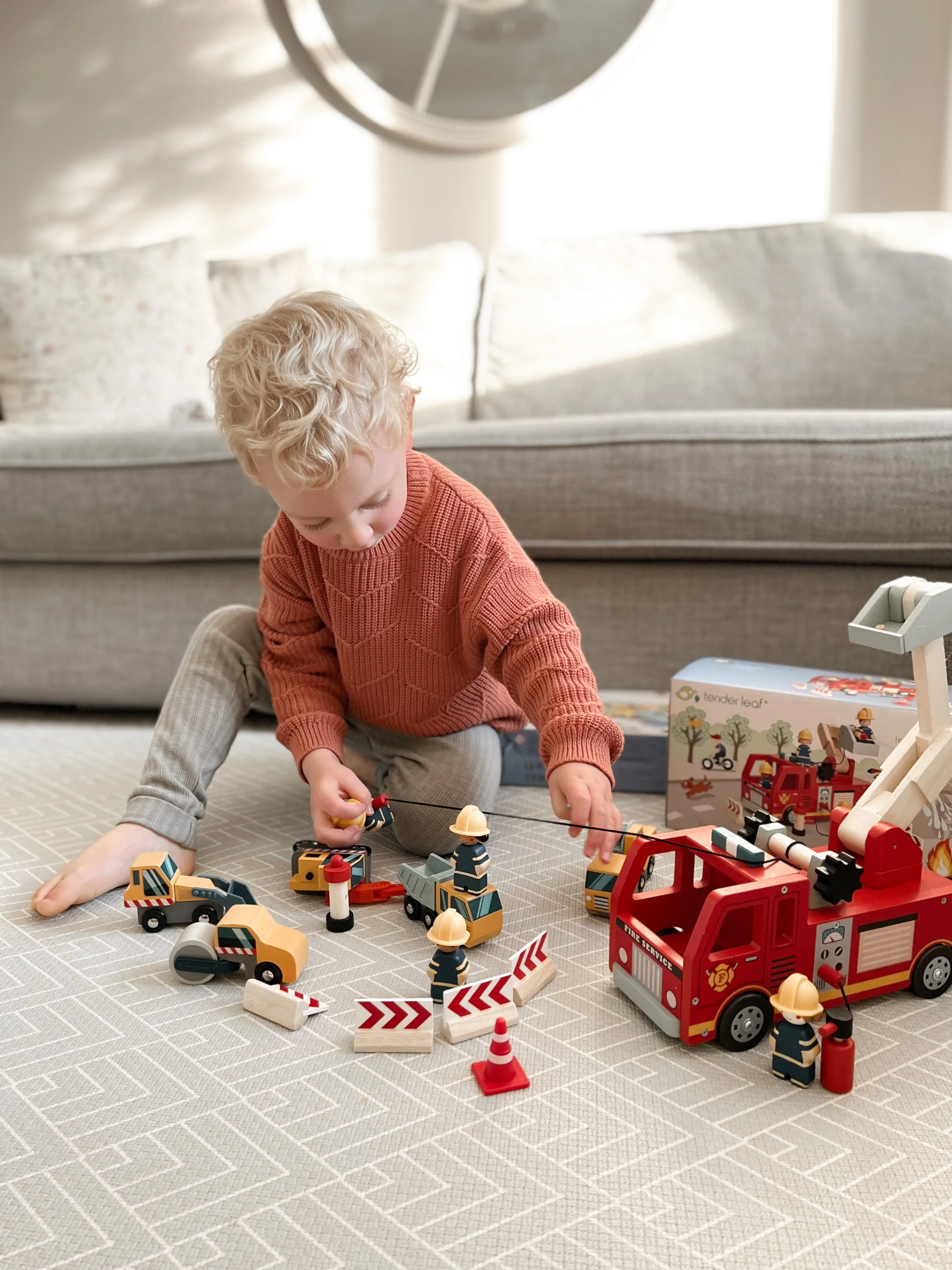 Tender Leaf Fire Engine