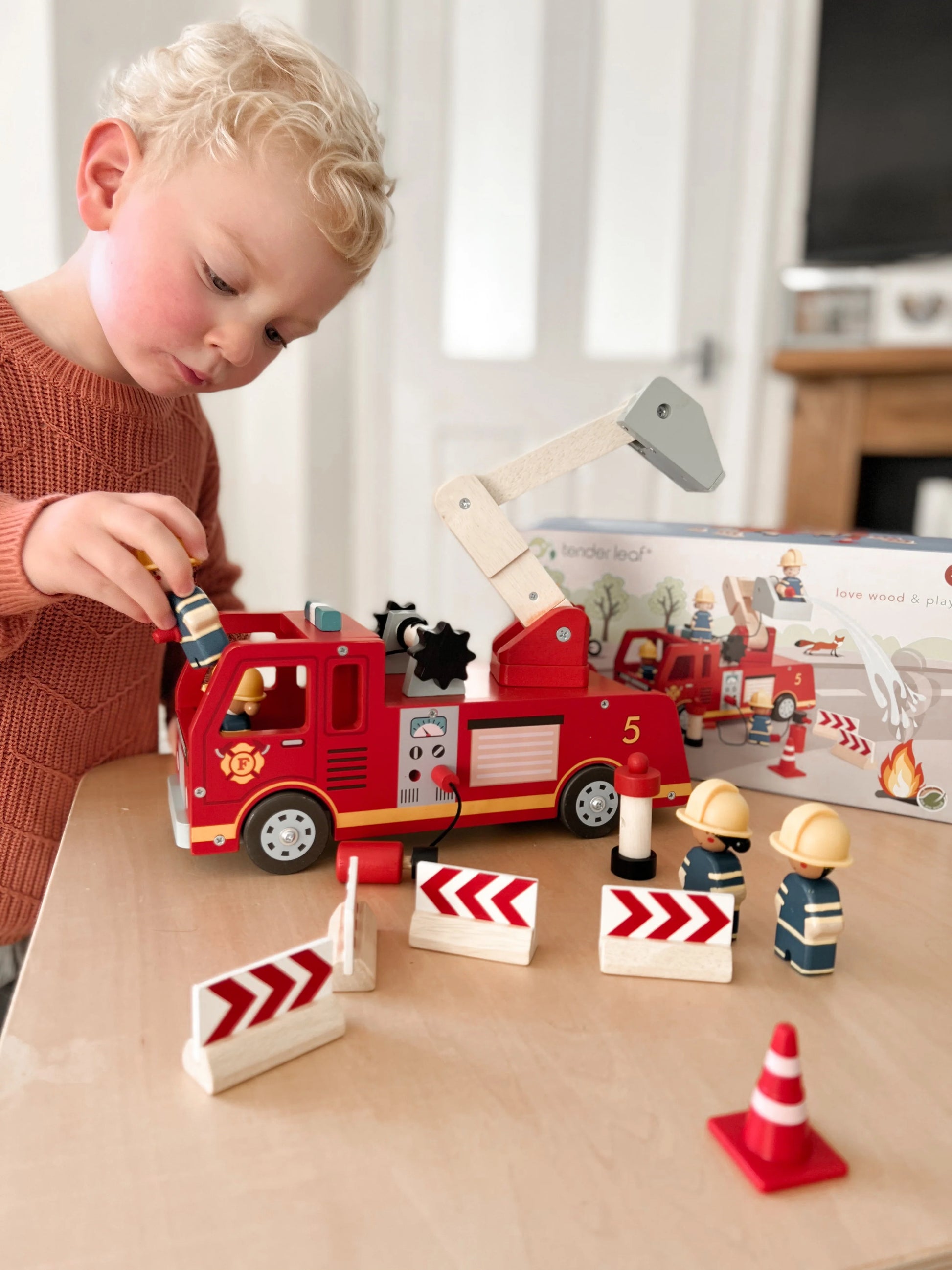 Tender Leaf Fire Engine