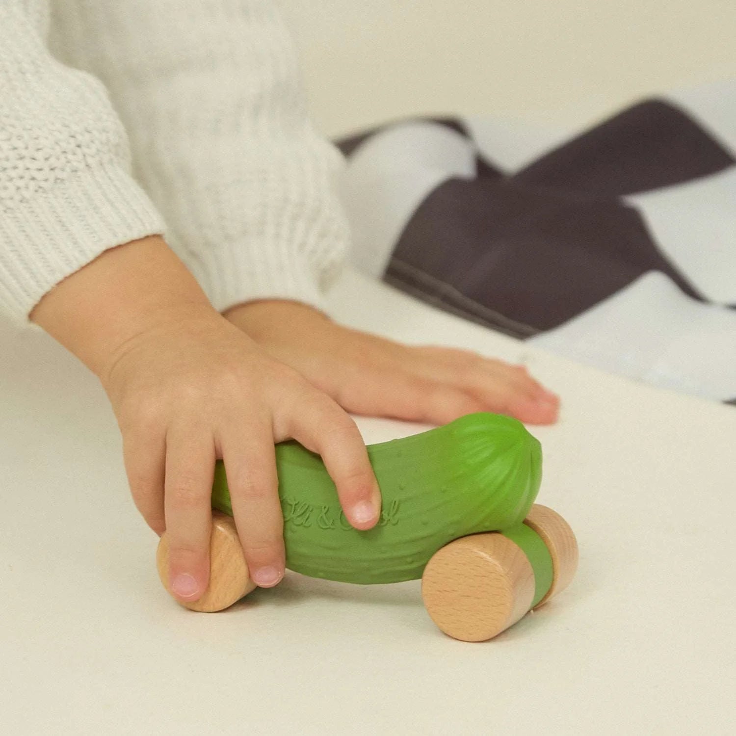 Oli & Carol Pepino the Cucumber Baby Car