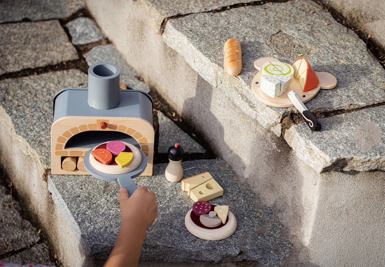 Tender Leaf Pizza Oven