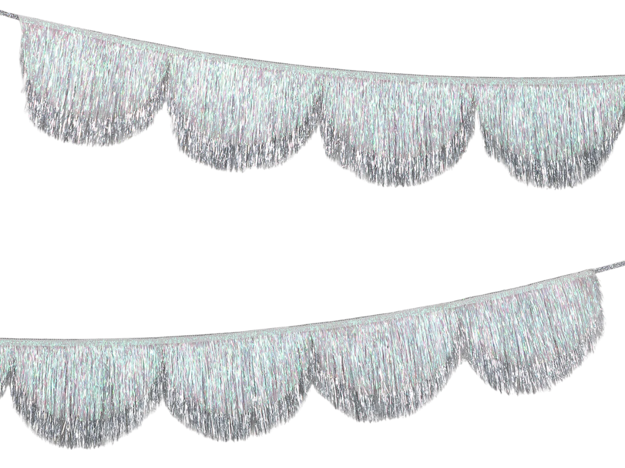 Meri Meri Silver Iridescent Tinsel Scallop Garland
