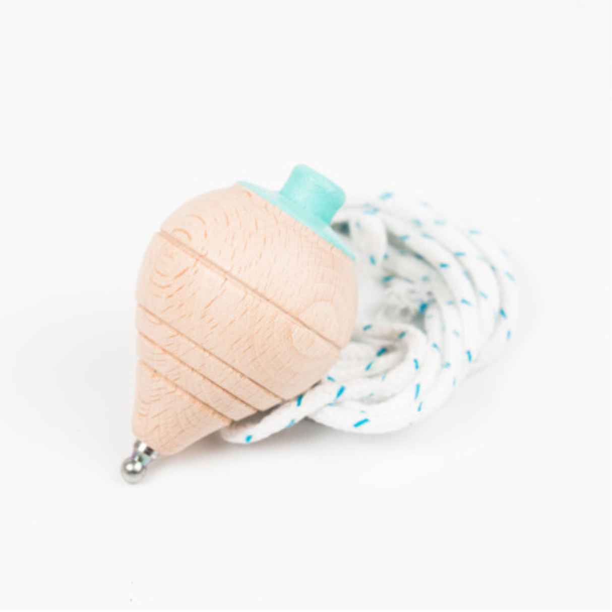 Me&Mine Wooden Spinning Top With String