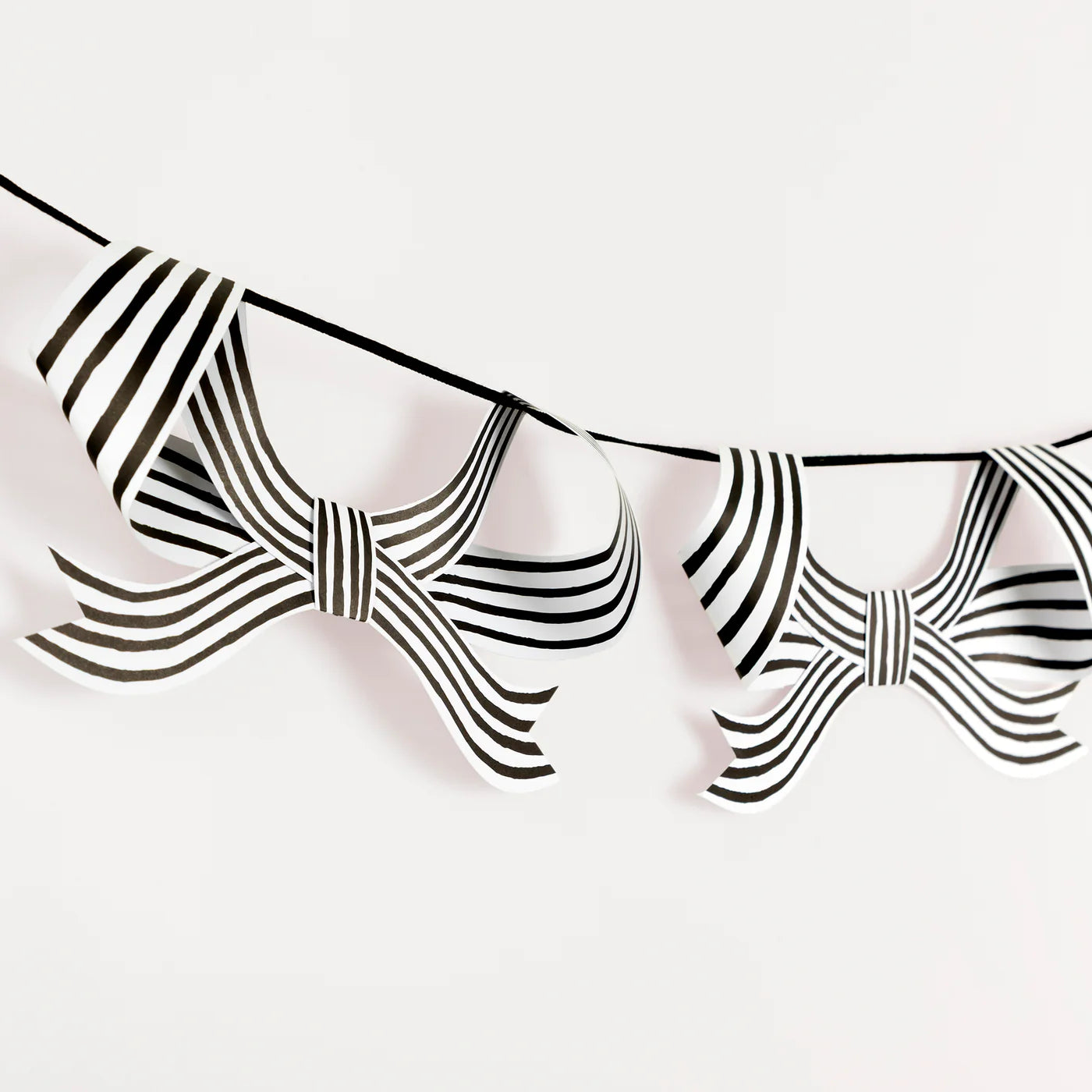 Meri Meri Black And White Stripy Garland