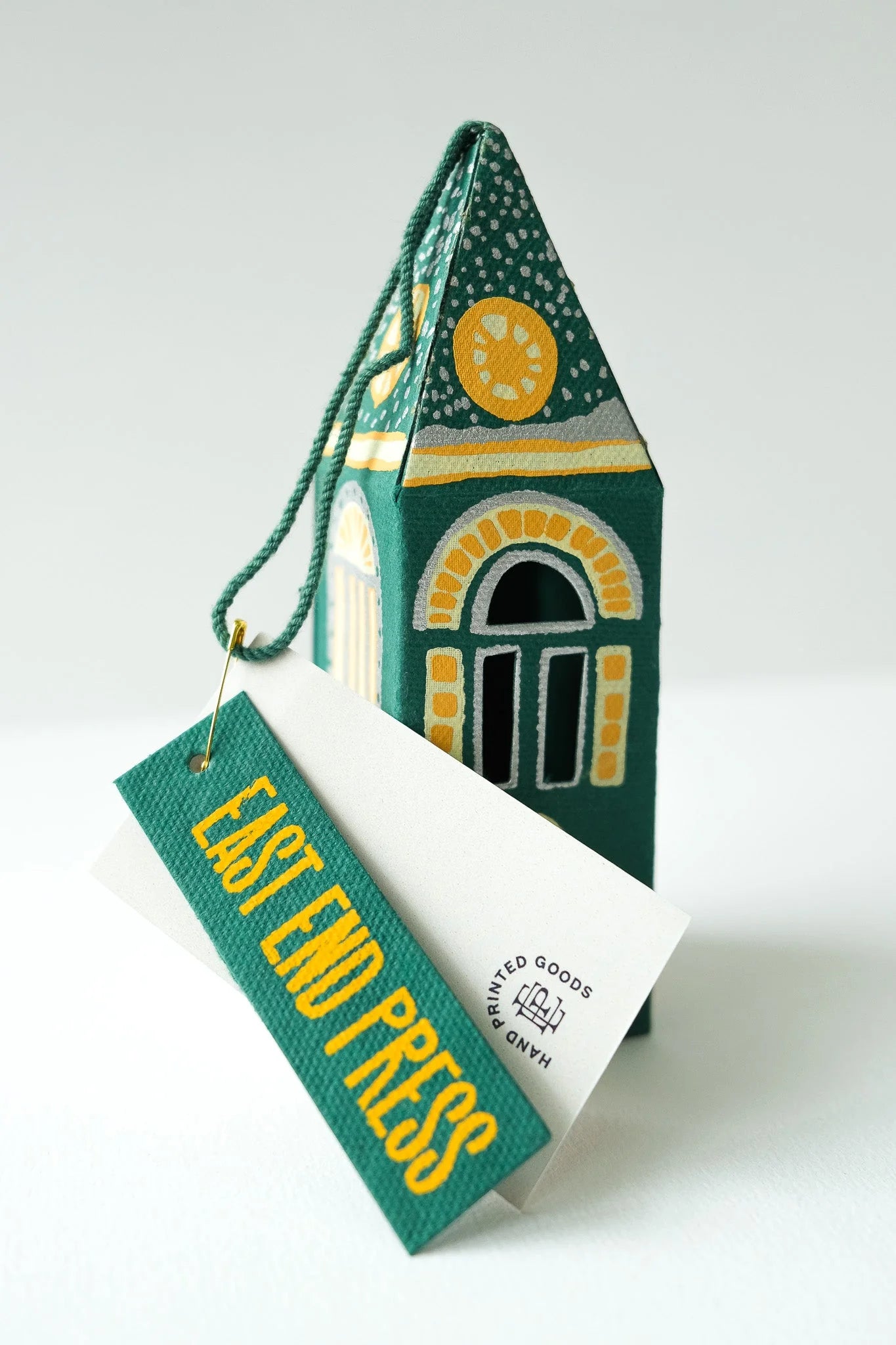 East End Press Winter Steeple Screen-Printed Board Decoration