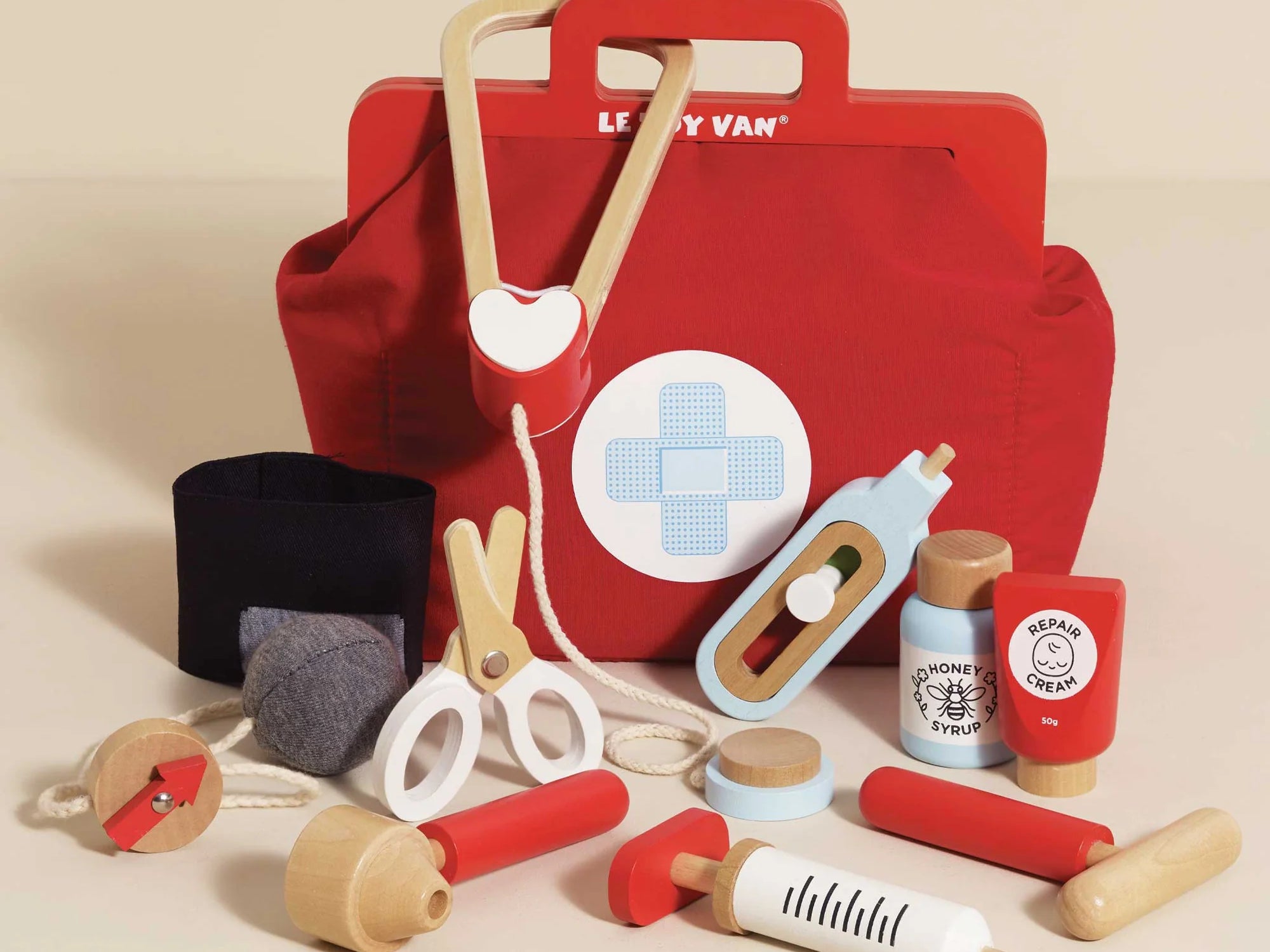 Le Toy Van Vintage Doctor's Kit