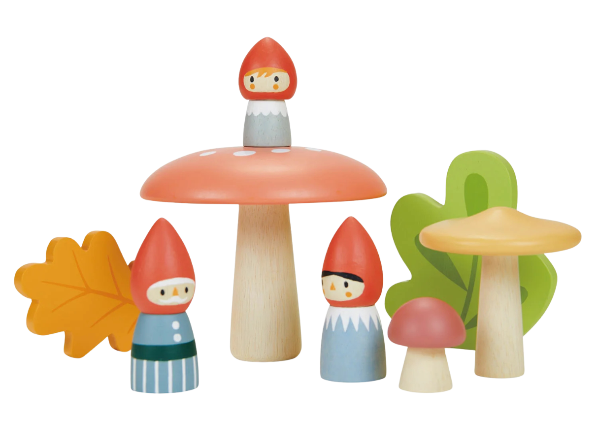 Tender Leaf Woodland Gnome Family