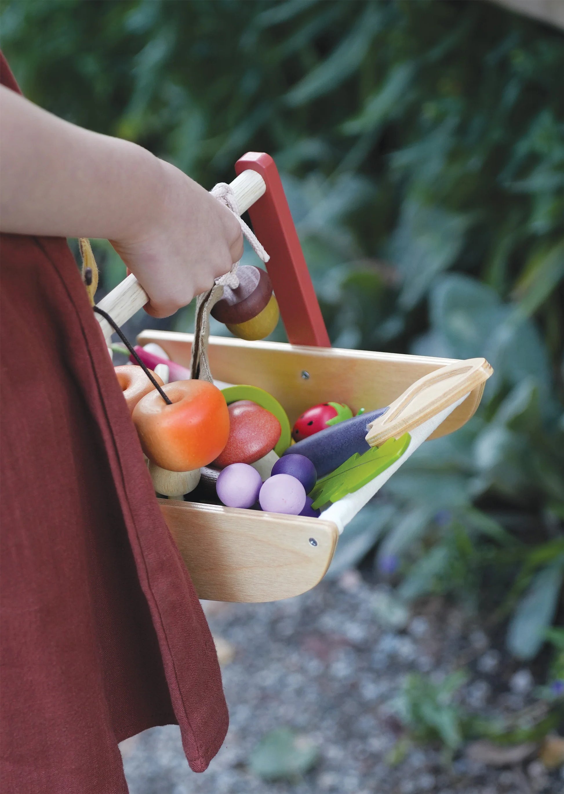 Tender Leaf Wild Wood Foraging Trug
